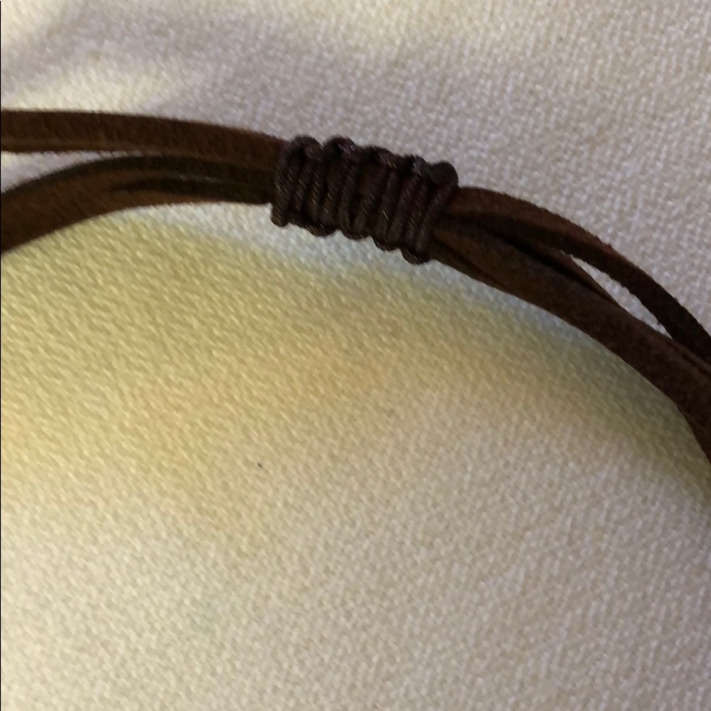 New Direction necklace🍁 - Picture 5 of 5